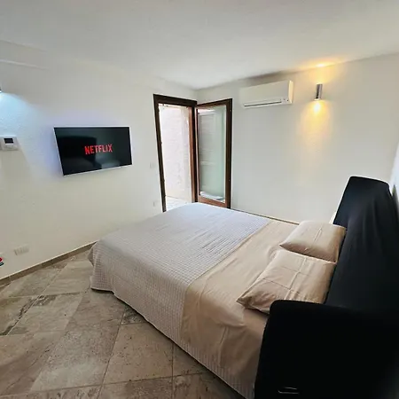 Red Bouganvillea Villa *