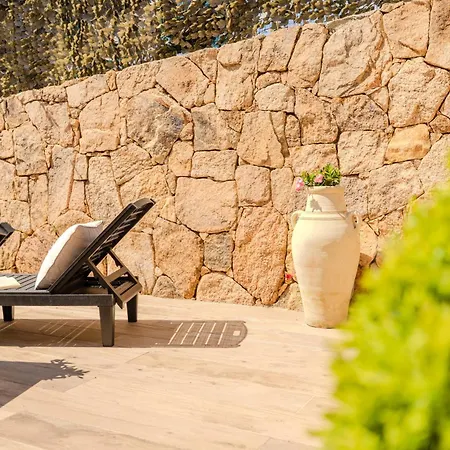 Villa Balda-san Teodoro -lu Fraili San Teodoro (Sardinia)
